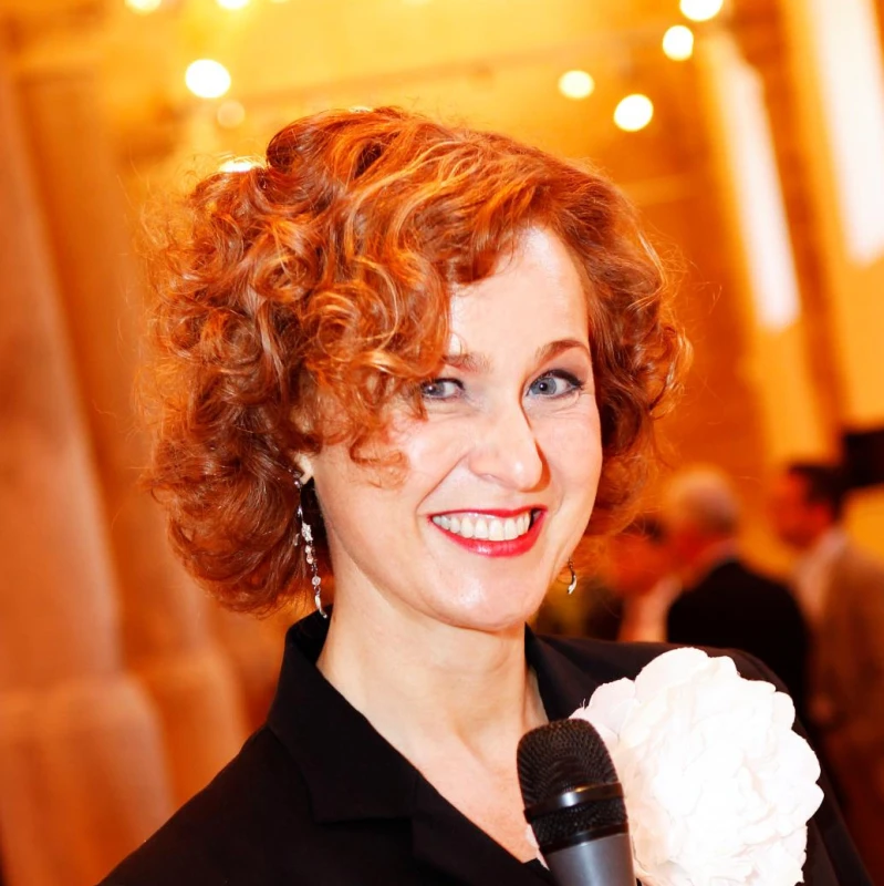 <p style="text-align:center;">Kristin Gräfin von Faber Castell</p>