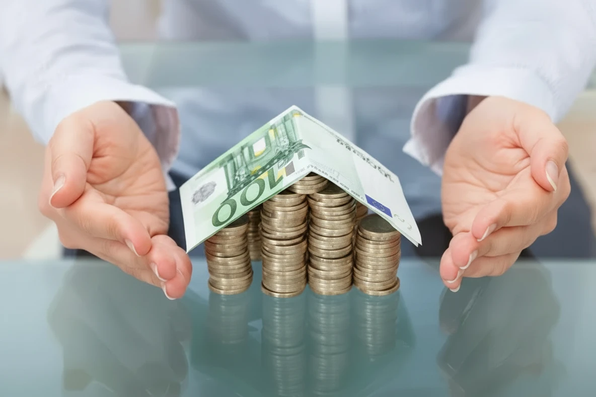 <p style="text-align:center;"><strong>Beratung</strong><br><strong>Finanzierung</strong></p>