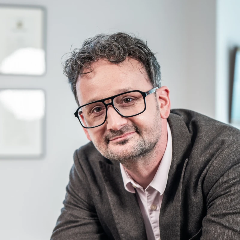 <p style="text-align:center;"><strong>Norbert Gentsch</strong><br>Versicherungen</p>